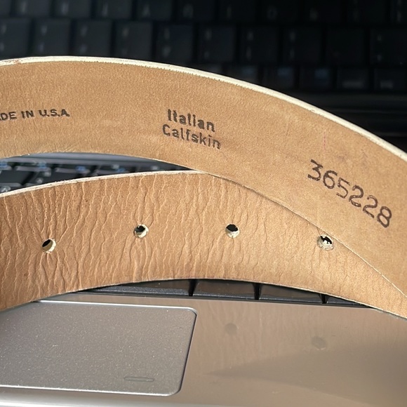 Italian Calfskin 365228 Cream Leather Belt Size: M - Picture 7 of 11